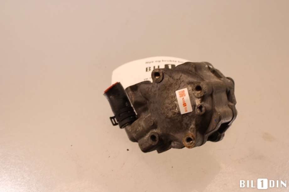 Servo pumpe mekanisk til VW Touareg 2010-2018 (Type II)  (VOLKSWAGEN|7P6422154A|)