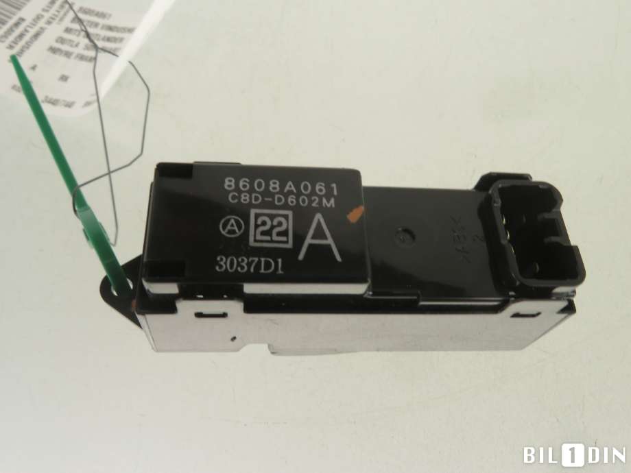 Bryter ruteheis til Mitsubishi Outlander 2007-2010 (Type II, Fase 1) (MITSUBISHI|8608A061|)