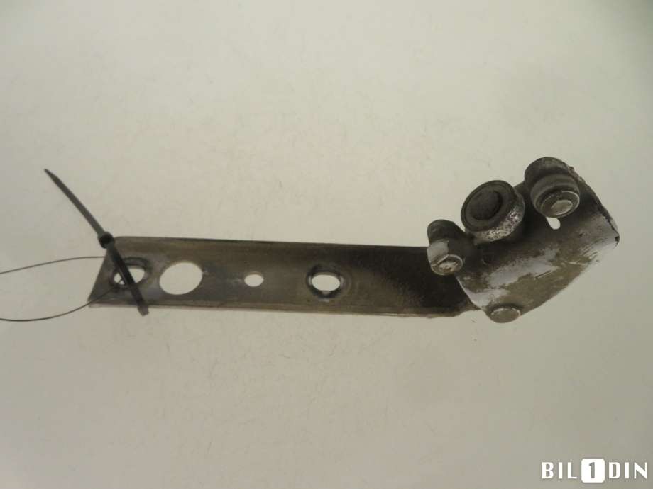 Diverse deler til Toyota Hiace 2007-2012 (Fase 3) (TOYOTA|6839026020|)
