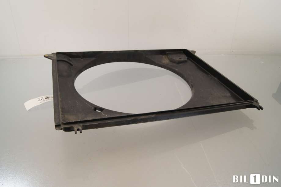 Aircondition radiator til Toyota Hilux 2012-2016 (TOYOTA|167110L070|)