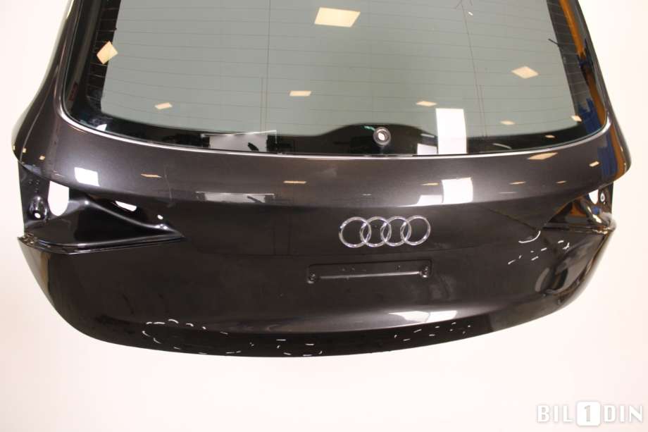 Bakluke til Audi Q5 2008-2012 (Type I, Fase 1)  (AUDI|8R0827023C|)