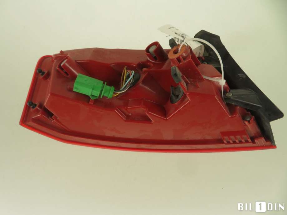 Baklykt høyre til Audi A5 2007-2016 (Type I)  (AUDI|8T8945096F|)
