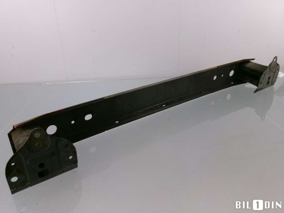 Støtfangerforsterkning bak til Toyota Yaris 2012-2014 (Type III, Fase 1)  (TOYOTA|520230D080|)