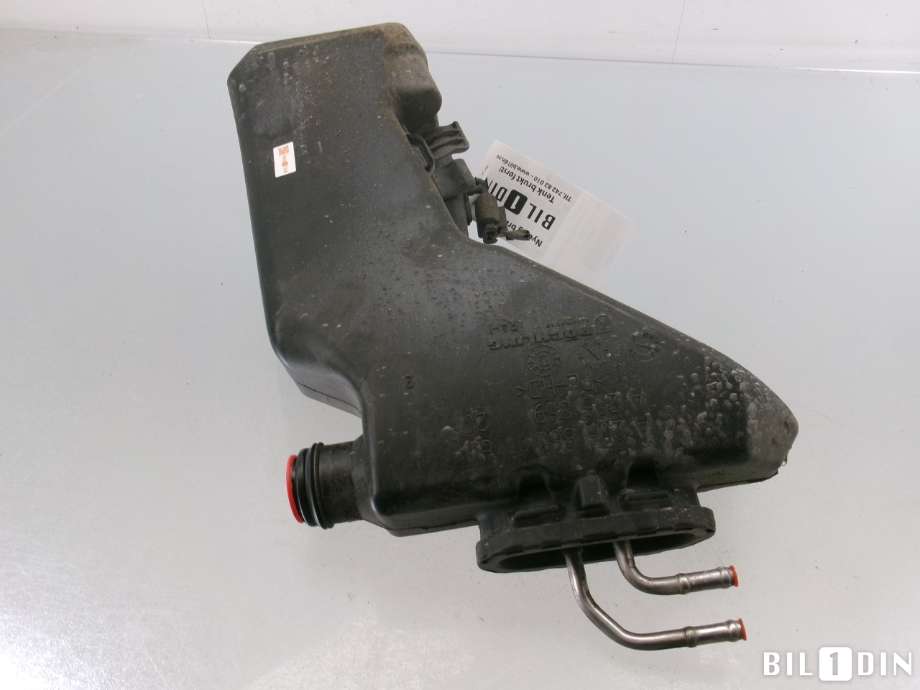 Spylertank til Mercedes C-Klasse 2014-2018 (Fase 1) (W205) (W205) (MERCEDES|A2058690220||A20586060)