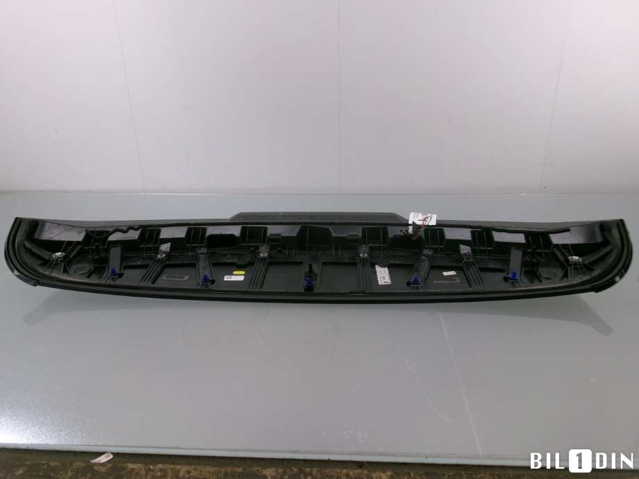 Spoiler bakluke til Audi e-tron 2018-->>  (AUDI|4KE827933|)