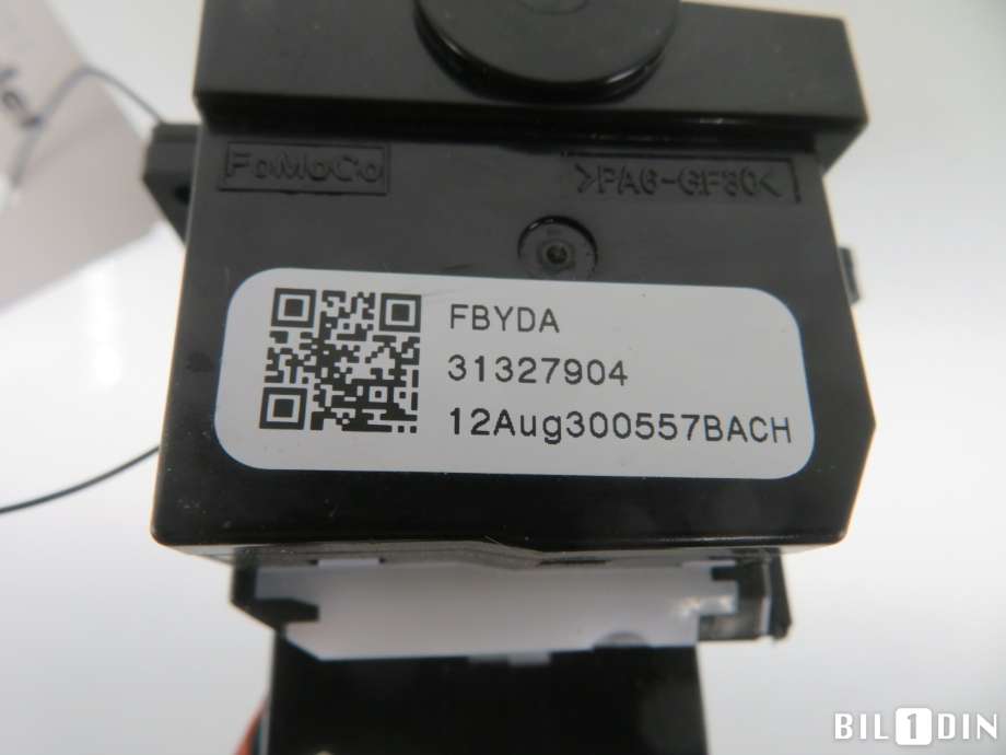 Bryter blink til Volvo XC70 2008-2013 (Type II, Fase 1)  (VOLVO|31327904|)