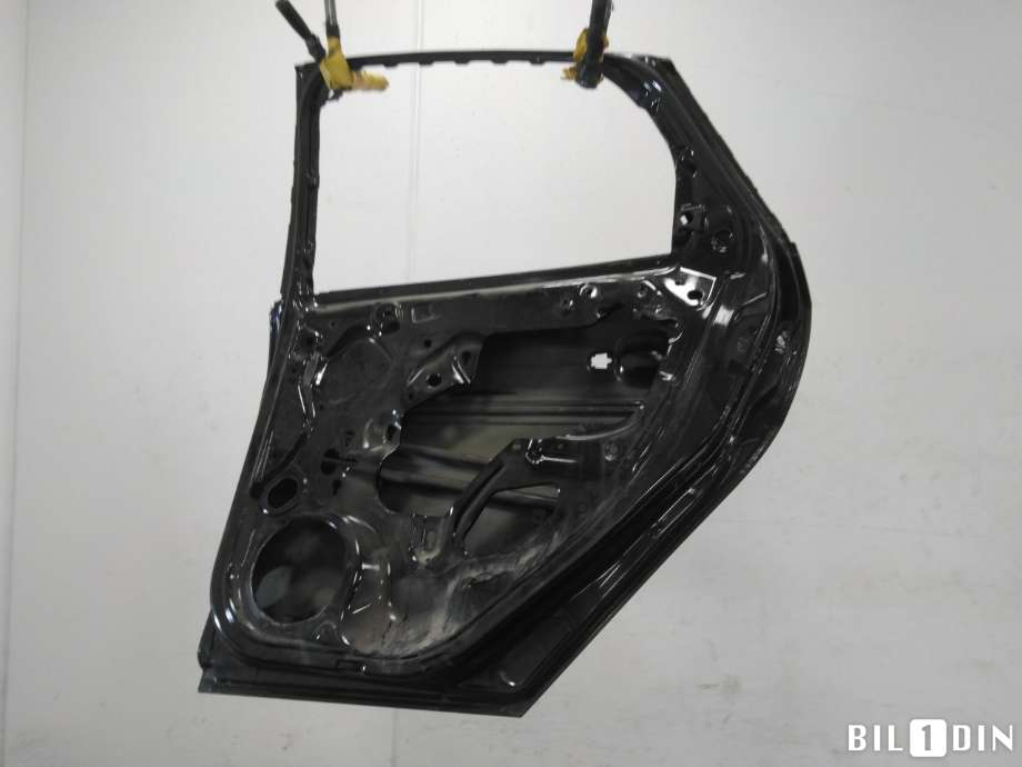 Dør høyre bak til Ford Focus 2011-2014 (Type III, Fase 1)  (FORD|PBM51A24630BF|2172759|)