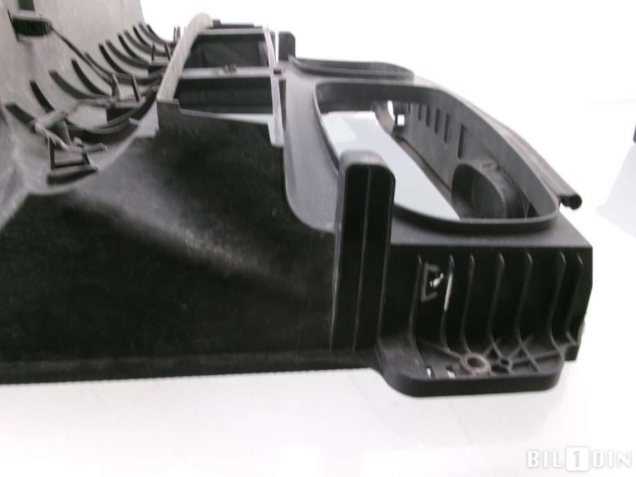 Diverse deler til BMW X5 2007-2013 (E70) (E70) (BMW|51647177878|)