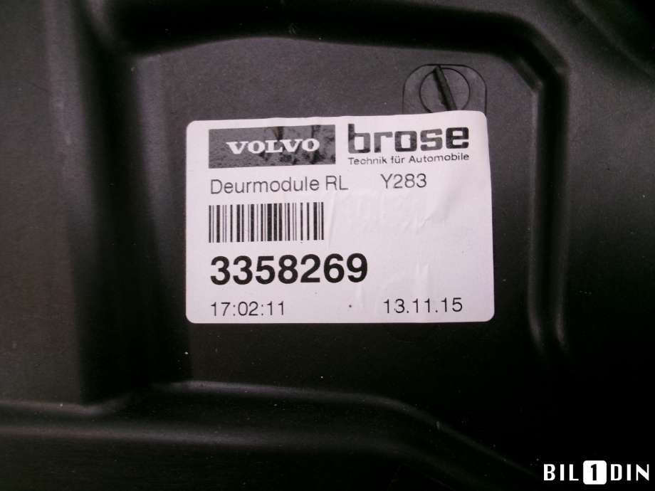 Ruteheis til Volvo V60/V60 CC 2013-2018 (Type I, Fase 2)  (VOLVO|30784312|)