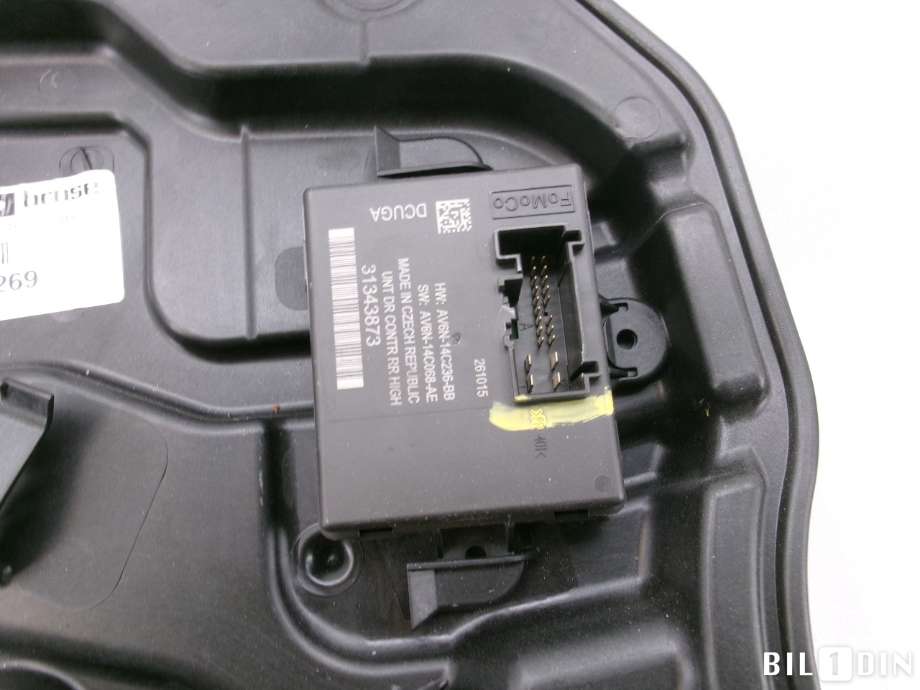Ruteheis til Volvo V60/V60 CC 2013-2018 (Type I, Fase 2)  (VOLVO|30784312|)