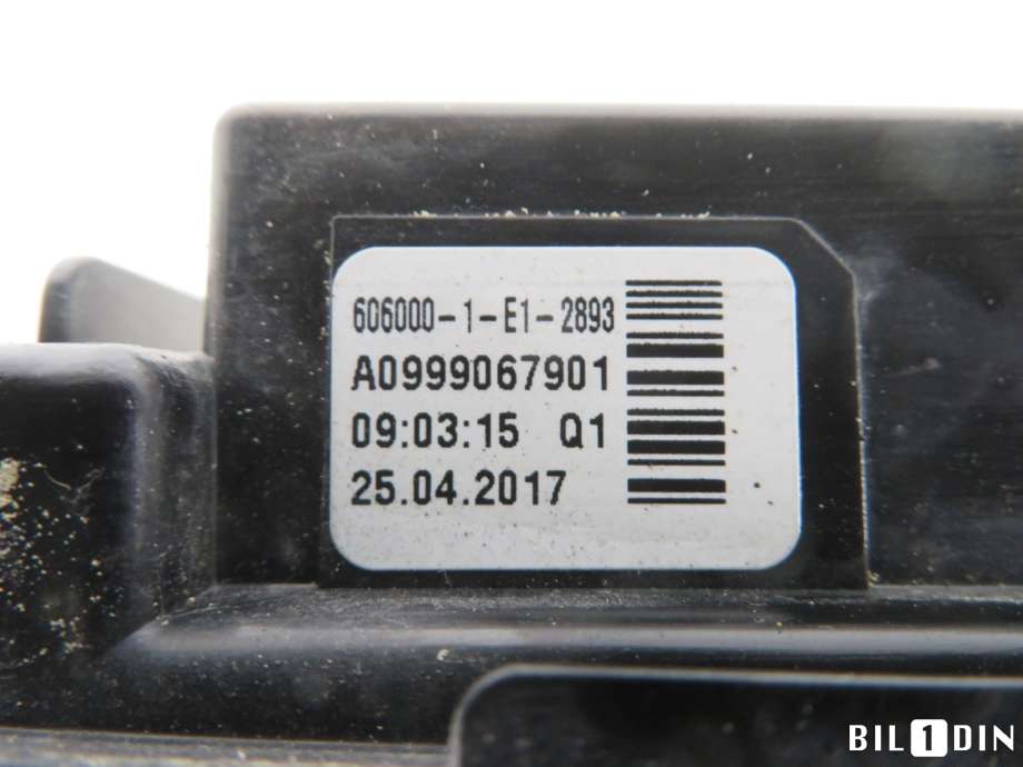 Tåkelykt venstre foran til Mercedes B-Klasse 2011-2018 (W246) (W246) (MERCEDES|A0999067901|)
