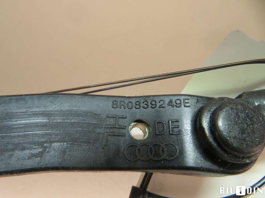 Dørstopper til Audi Q5 2012-2017 (Type I, Fase 2)  (AUDI|8R0839249E|)