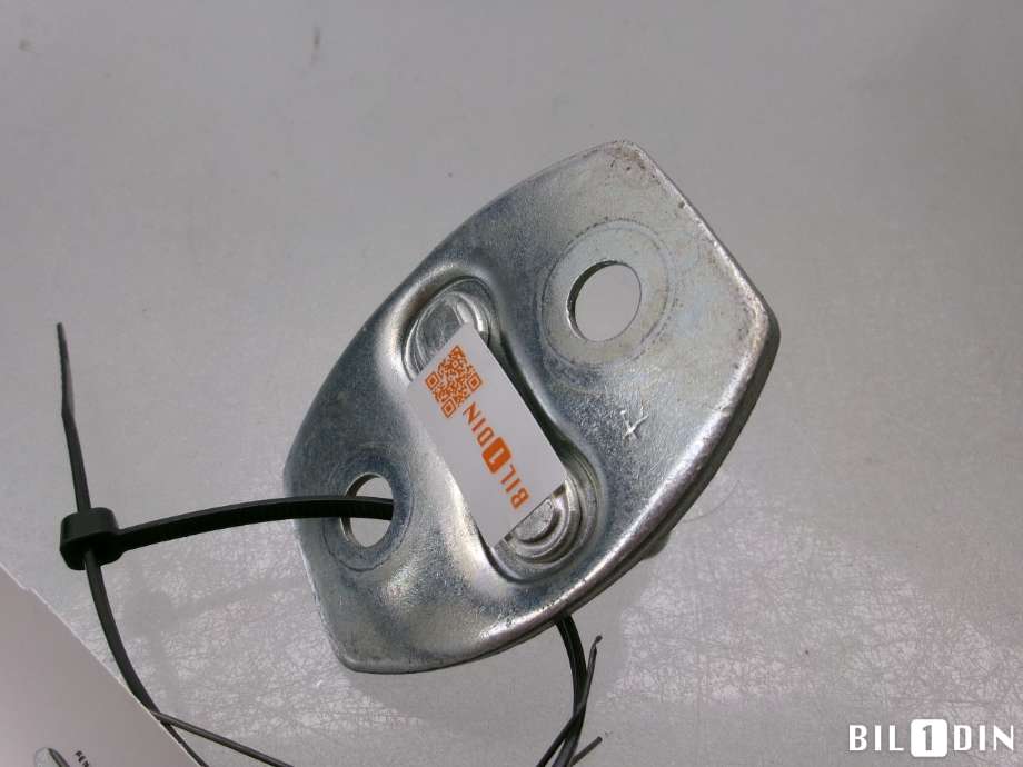 Diverse deler til Toyota Yaris 2014-2020 (Type III, Fase 2) (TOYOTA|694100D030|)