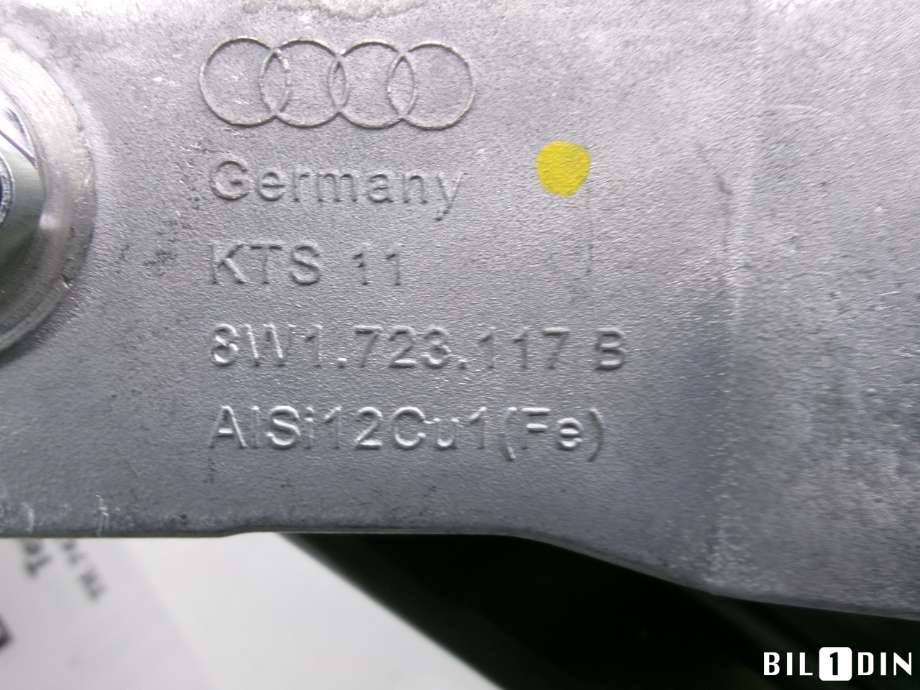 Pedal gass/brems/clutch til Audi A4 2020-->> (Type V, Fase 2) (B9) (B9) (AUDI|8W1723140C|)