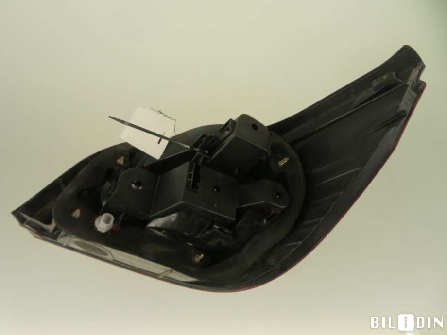 Baklykt venstre til BMW 5-Serie 2003-2010 (E60/E61) (E60/E61) (BMW|63217165737|)