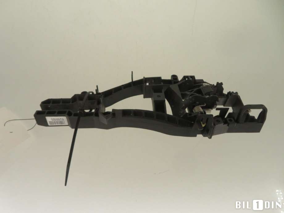 Dørhåndtak utv venstre bak til BMW 4-Serie 2013-2020 (F32/F33/F36) (F32/F33/F36) (BMW|51217380545|)
