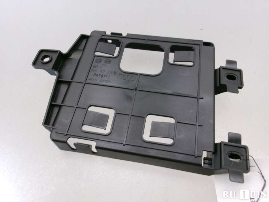 Diverse deler til Audi A4 2020-->> (Type V, Fase 2) (B9) (B9) (AUDI|8W0907239E|)