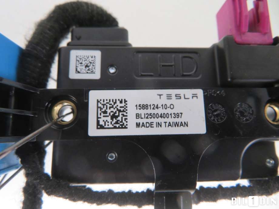 Kamera til Tesla Model Y 2021-2024 (Type I)  (TESLA|194800510A|)