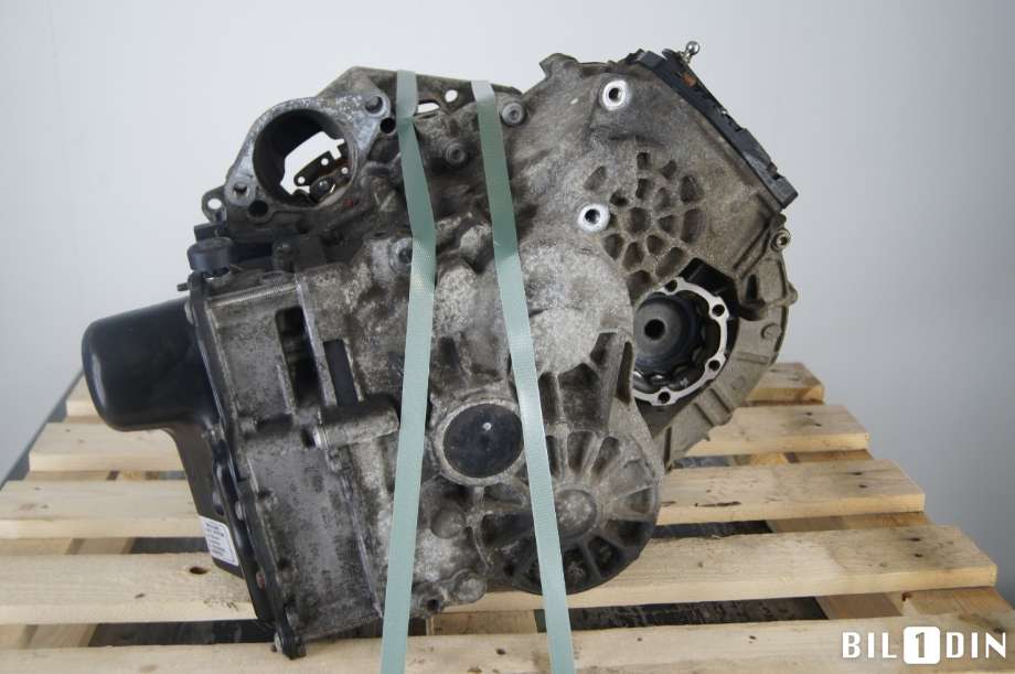 Girkasse automat til VW Polo 2009-2014 (Type V, Fase 1)  (VOLKSWAGEN|0AM300050P
X|0AM300050P|)