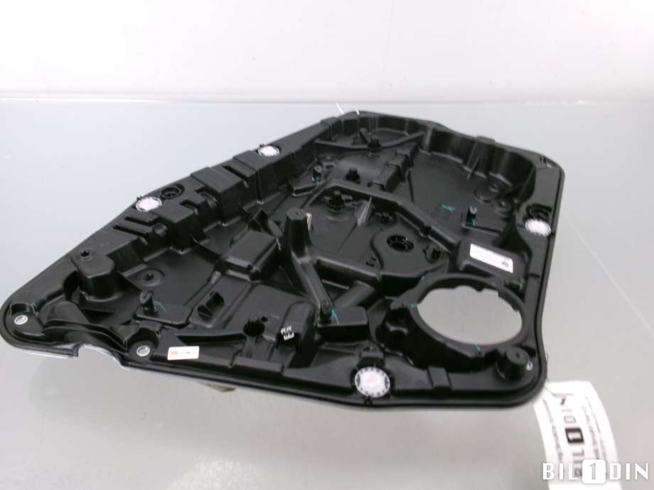 Ruteheis til BMW iX3 2021-->>  (BMW|51357498158|)