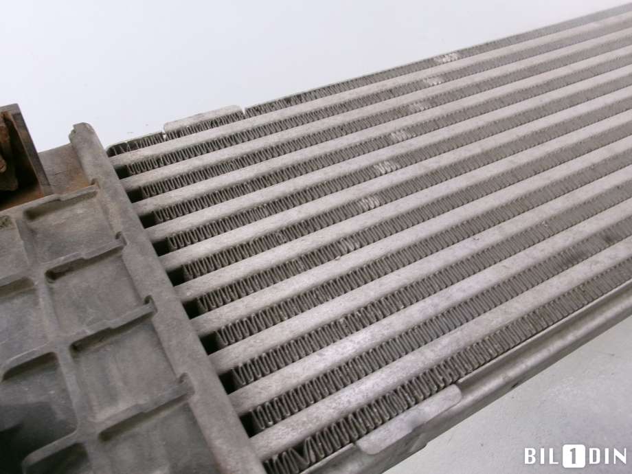 Intercooler til Volvo V70 2007-2013 (Type III, Fase 1) (VOLVO|31338471|)