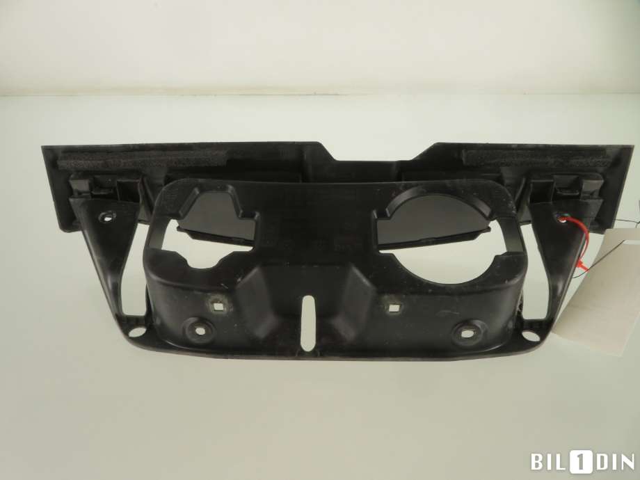 Diverse deler til Nissan NV200 2010-2019  (NISSAN|657304FA0A|)