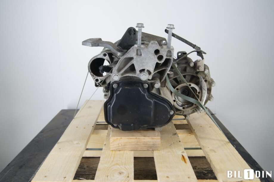 Girkasse manuell til VW Caddy 2010-2015 (Type III, Fase 2) (VOLKSWAGEN|0A4300046R|0A4300046RX|)