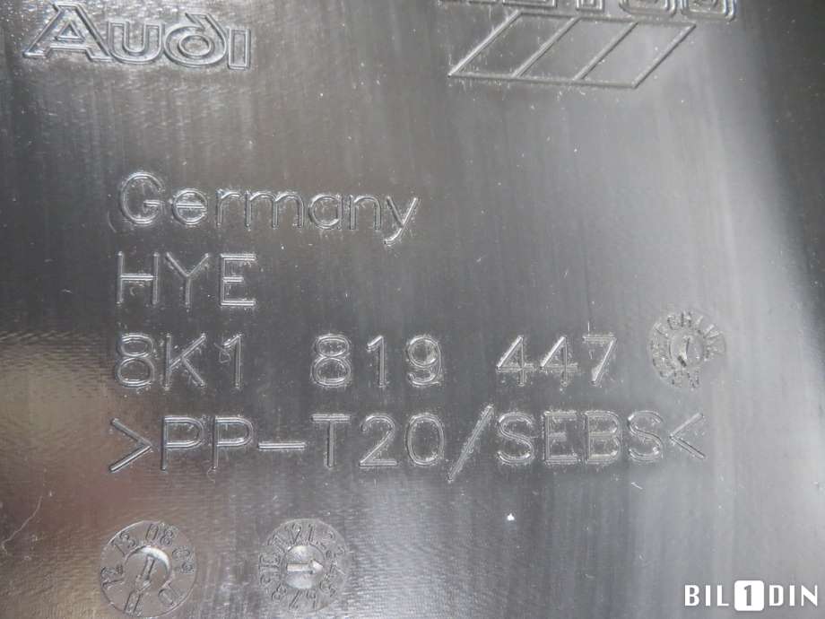 Deksel til Audi A4 2007-2014 (Type IV) (B8) (B8) (AUDI|8K1819447B|)