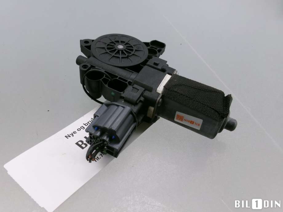 Ruteheis venstre bak til Jaguar XJ X351 2010-->>  (JAGUAR|C2D36915||AW93F27001AL)