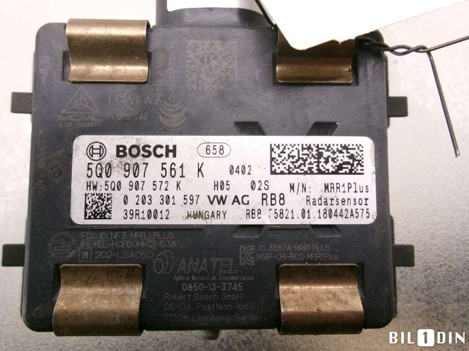 Sensor radar til Škoda Fabia 2014-2021 (Type III) (SKODA|5Q0907561P|5Q0907561K|)