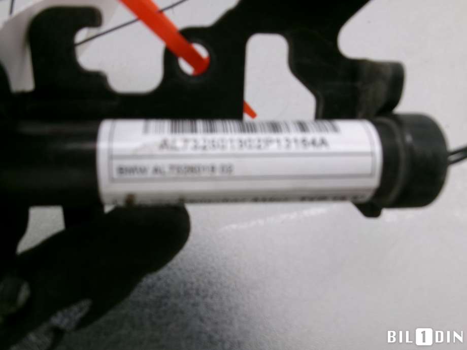 Diverse deler til BMW X5 2013-2018 (F15) (F15) (BMW|51237326019|)