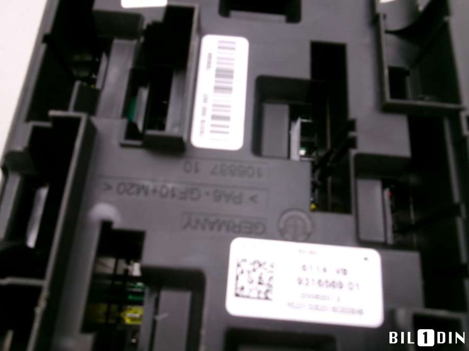 Sikringsboks til BMW X5 2013-2018 (F15) (F15) (BMW|61149259466||61149316569)