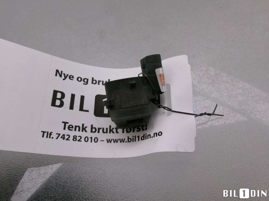 Parkeringssensor foran til BMW X4 2014-2018 (F26) (F26) (BMW|66209274428|)