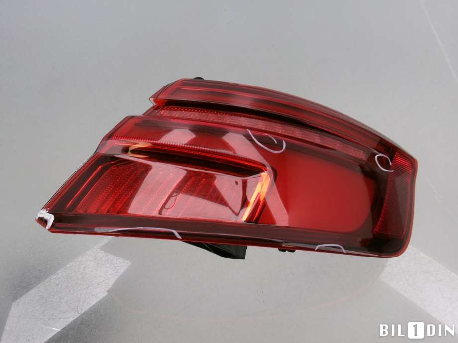 Baklykt høyre til Audi A3 2016-2020 (Type III, Fase 2) (AUDI|8V4945092B|8V4945092|)