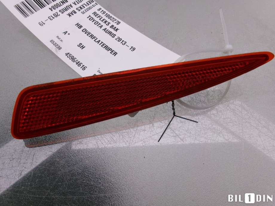 Refleksplate til Toyota Auris 2013-2015 (Type II, Fase 1) (TOYOTA|8191002270|)