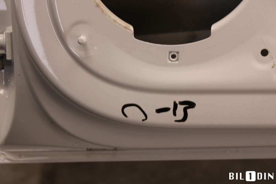 Dør høyre bak til Audi A3 2016-2020 (Type III, Fase 2)  (AUDI|8V4833052E|8V4833052B|)