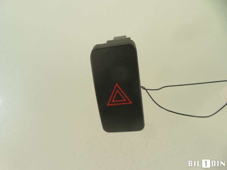 Bryter nødblink til Toyota Corolla 2007-2013 (TOYOTA|8433202150|)
