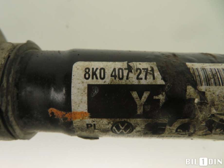 Drivaksel høyre foran til Audi A4 2007-2014 (Type IV) (B8) (B8) (AUDI|8K0407271AJ|)