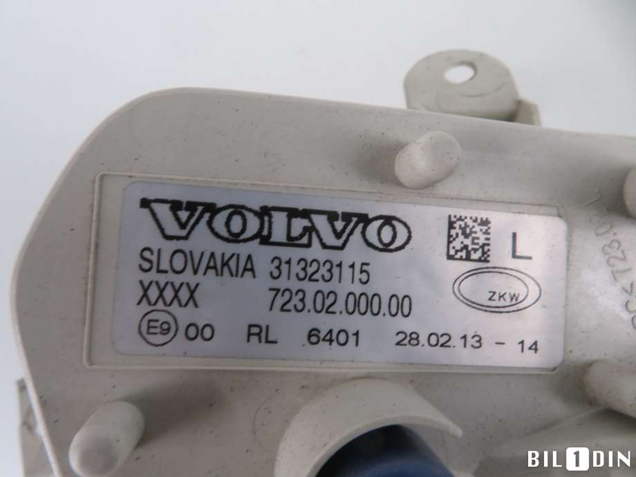 Tåkelykt venstre foran til Volvo V40 2012-2019  (VOLVO|31395550|)