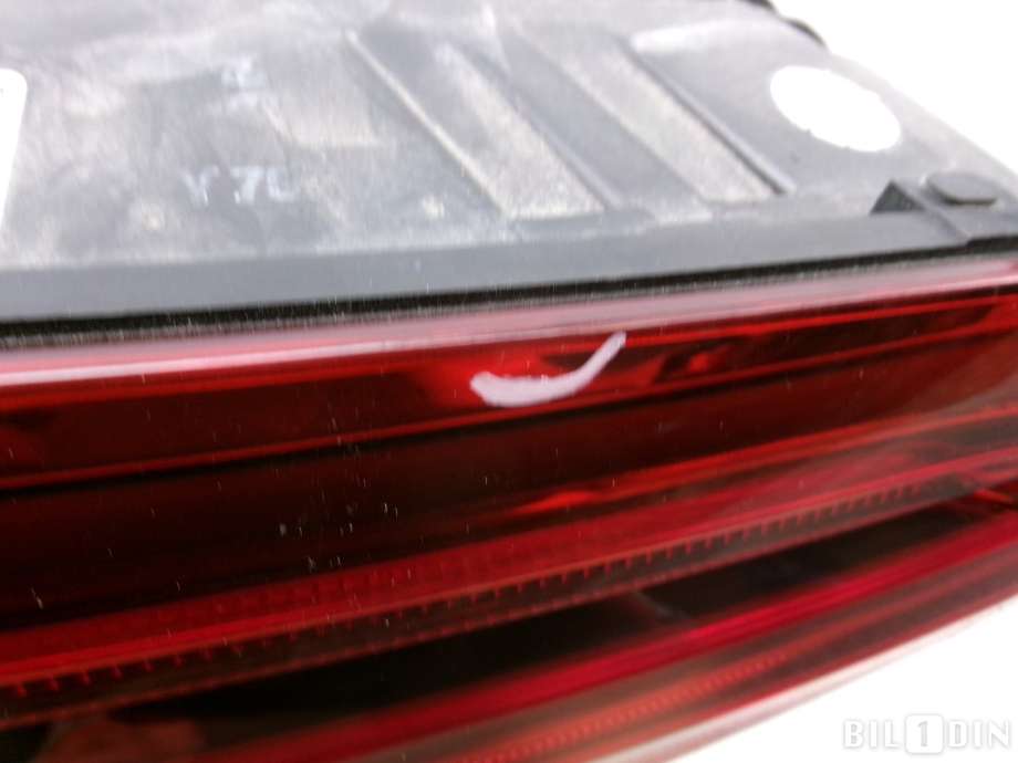 Baklykt venstre indre til Audi A3 2016-2020 (Type III, Fase 2) (AUDI|8V4945093F|)