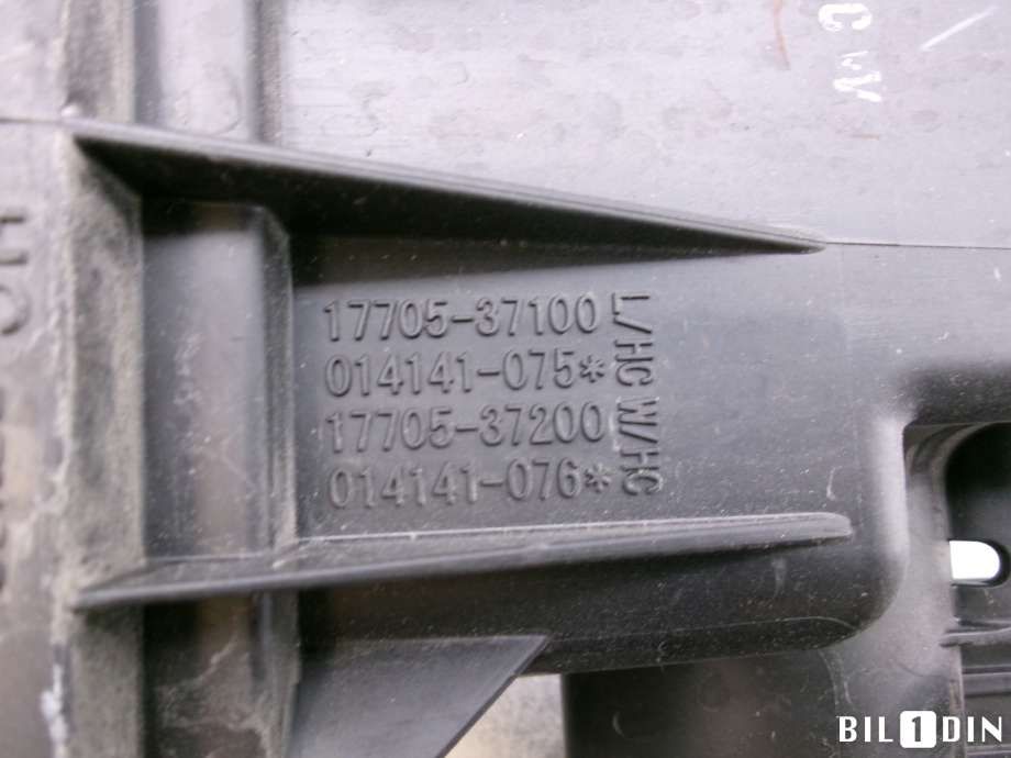 Luftfilterboks til Toyota Prius +7 2012-2020 (Type III) (stasjonsvogn) (stasjonsvogn) (TOYOTA|1770037330|)