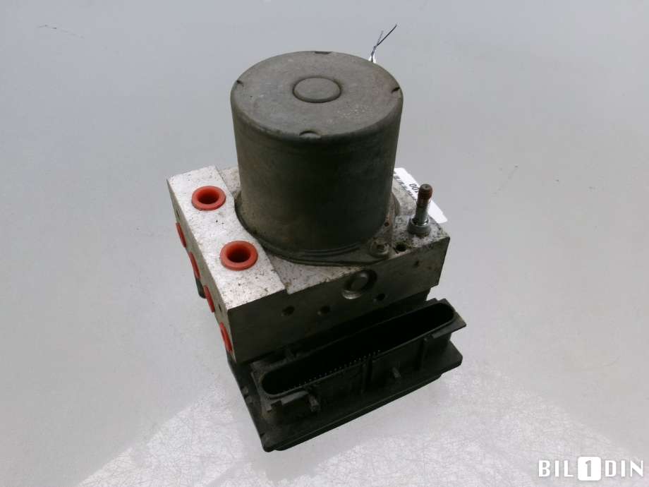 ABS sentral til Toyota Auris 2010-2012 (Type I, Fase 2)  (TOYOTA|4405002590|)