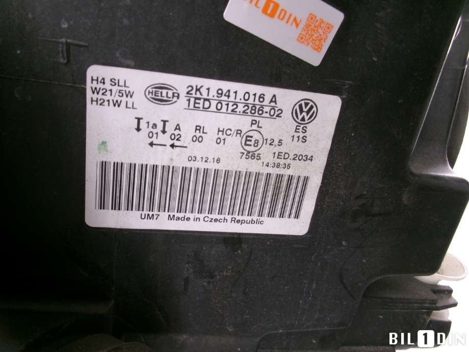 Frontlykt høyre halogen til VW Caddy 2015-2020 (Type III, Fase 3) (VOLKSWAGEN|2K1941016B|)