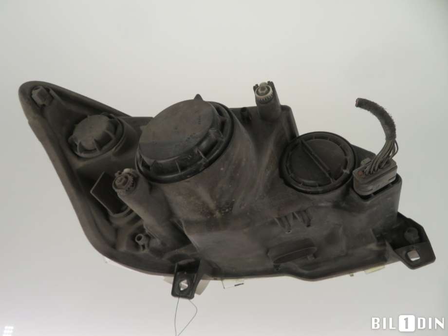 Frontlykt venstre halogen til Mercedes Vito/Viano 2010-2014 (Fase 2) (W639) (W639) (MERCEDES|A6398201861|)
