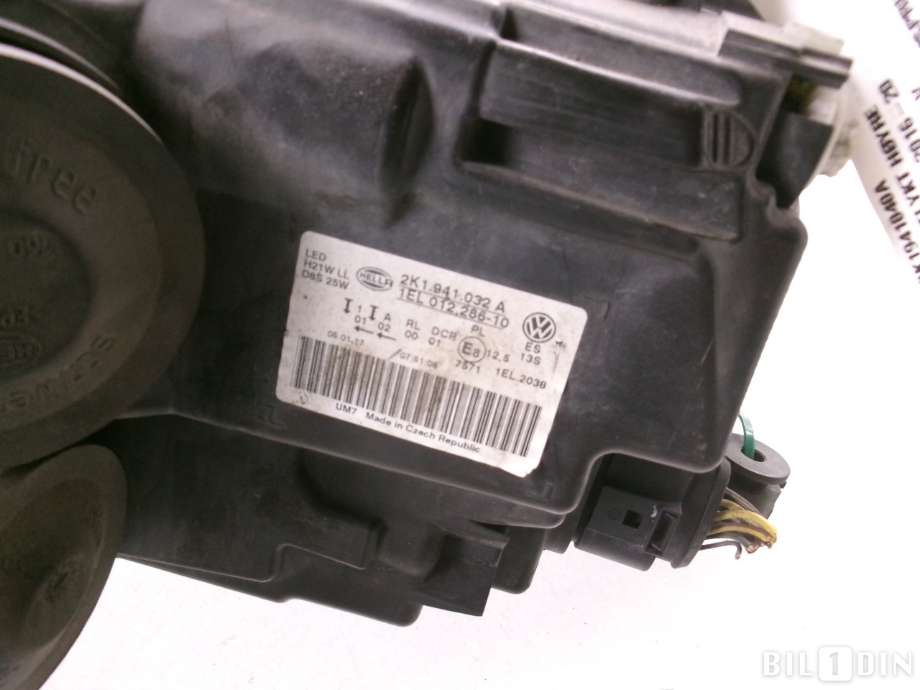 Frontlykt høyre xenon til VW Caddy 2015-2020 (Type III, Fase 3) (VOLKSWAGEN|2K1941040A||2K1941032A)