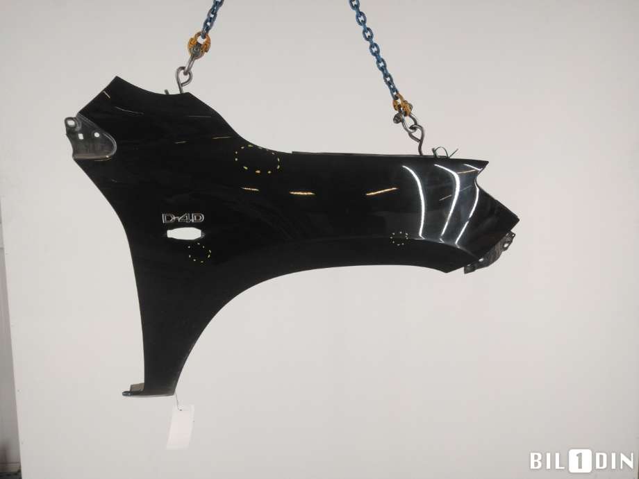 Skjerm høyre foran til Toyota RAV4 2006-2009 (Type III, Fase 1) (TOYOTA|5381142310|5381142210|)