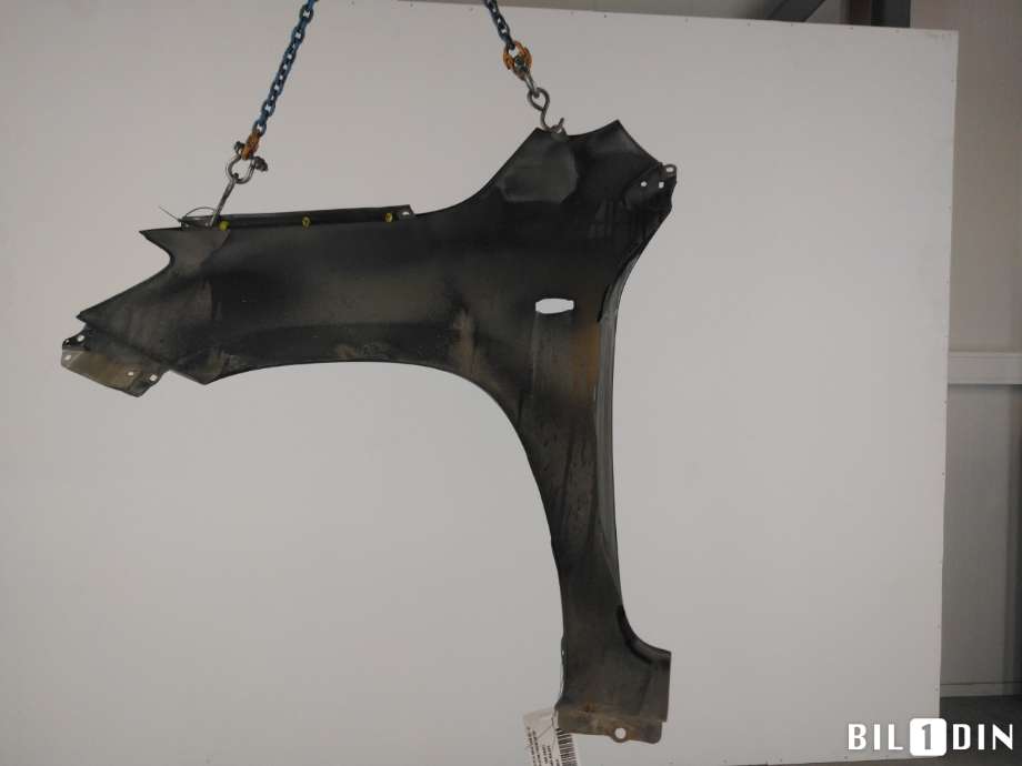 Skjerm høyre foran til Toyota RAV4 2006-2009 (Type III, Fase 1) (TOYOTA|5381142310|5381142210|)