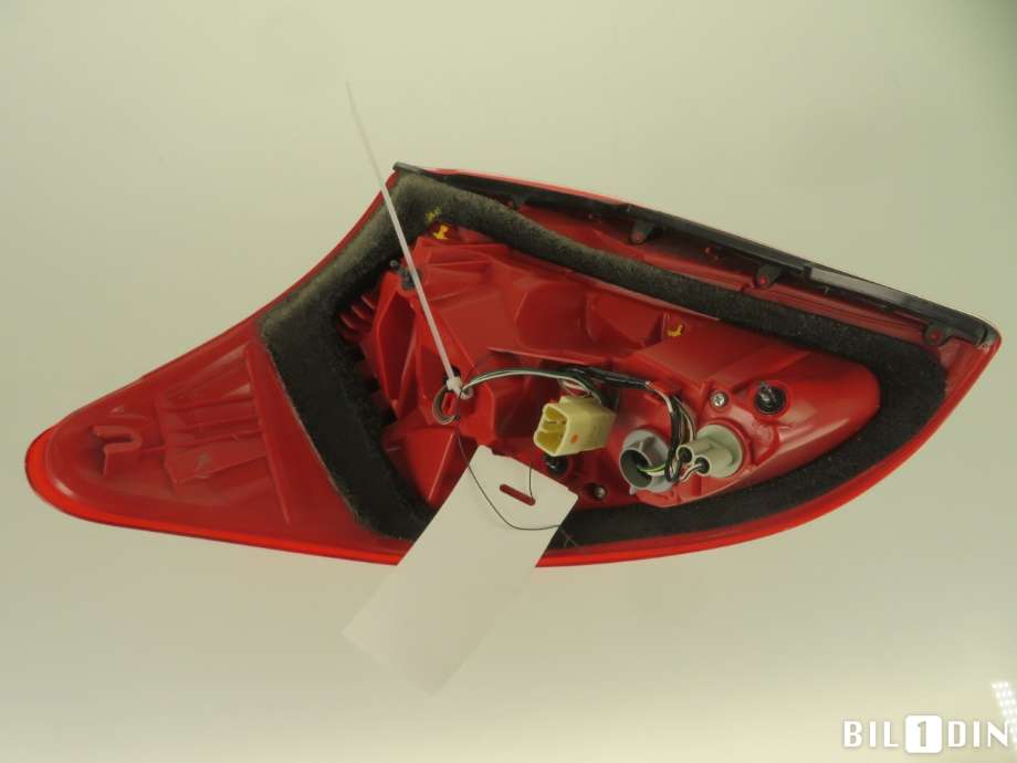 Baklykt høyre til Toyota RAV4 2009-2013 (Type III, Fase 2) (TOYOTA|8155142120|)