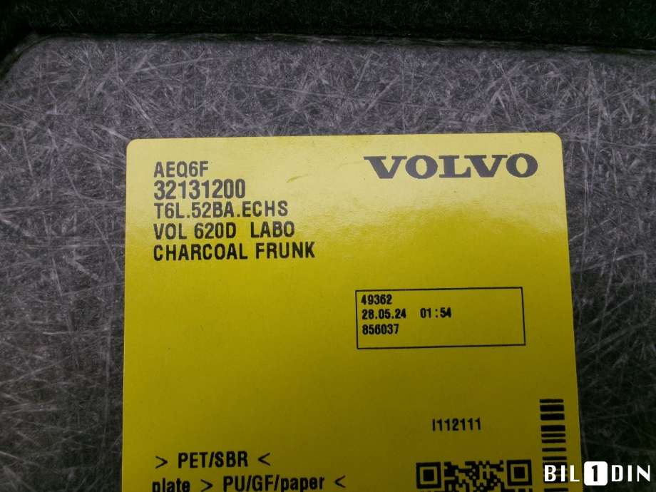 Diverse deler til Volvo XC40 2018-2024  (VOLVO|32131200|)