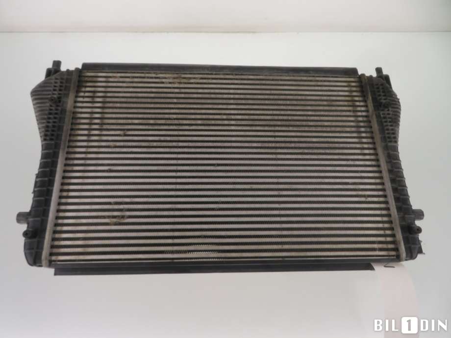 Intercooler til Škoda Octavia 2009-2013 (Type II, Fase 2)  (SKODA|1K0145803BM|)